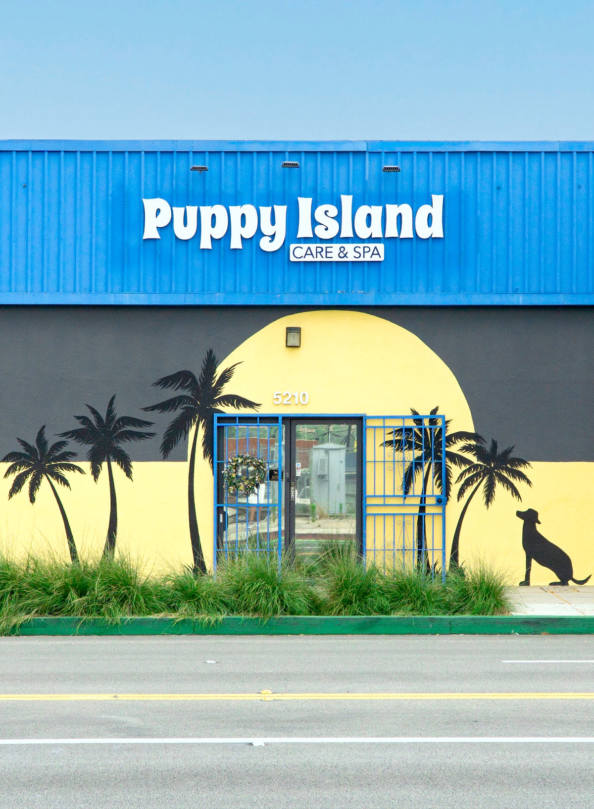 Exterior view of Puppy Island dog resort facility in Glendale, serving Los Angeles and surrounding cities.